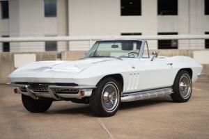 Chevrolet Corvette Sting Ray 327 Convertible 1965 года